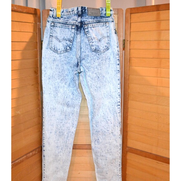 Vintage Jeans Levis 900 High Waist Acid Wash Distressed Fray Silver Tab - Picture 1 of 9